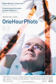 poster One Hour Photo